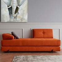 Orange sofaer