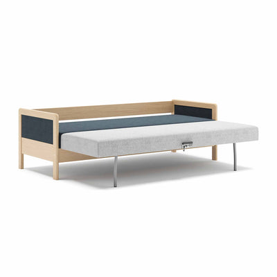 Clara 145 sovesofa fra Favn Living i Denno stof i farven Royal Blue 331