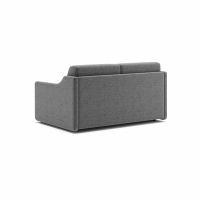 Alma 502 sovesofa fra Favn Living i Sama stof i farven anthracite