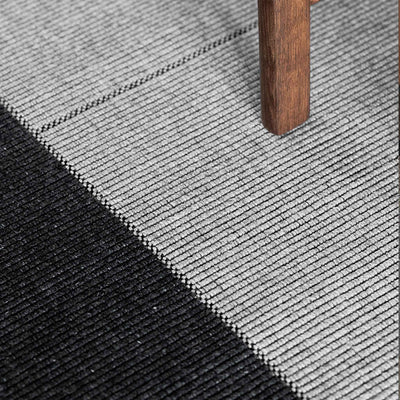 Casablanca fladvævet uldtæppe med mørkegrå kant fra HC Tæpper