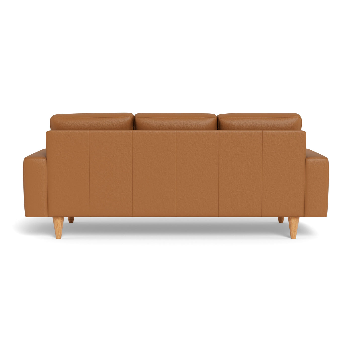 Skyline sofasæt fra Hjort Knudsen i cognac soleda læder og ben i naturolieret eg. 