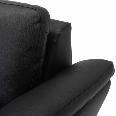 Skyline 3-personers sofa fra Hjort Knudsen i sort soleda læder