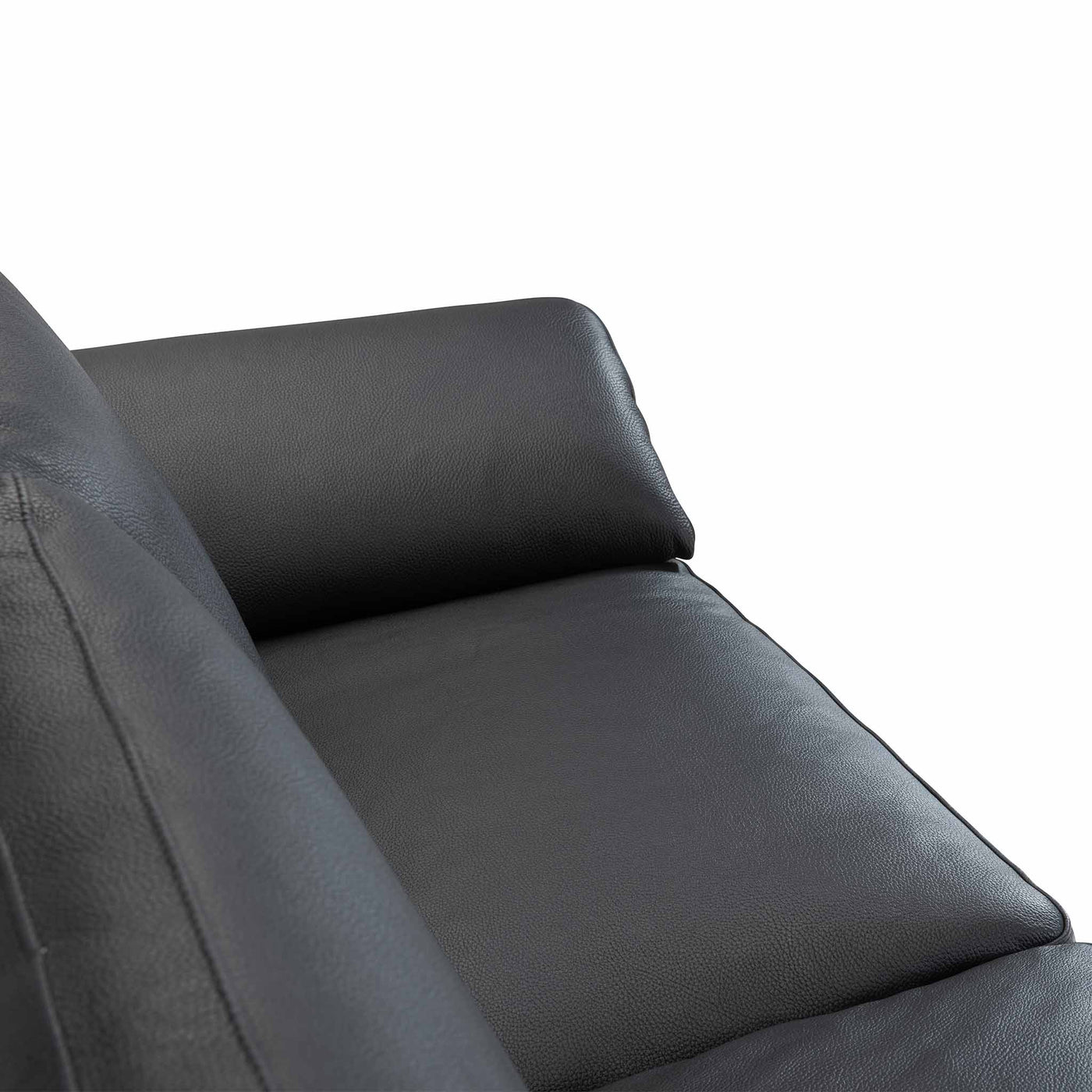 Skyline 2,5-personers sofa fra Hjort Knudsen i sort soleda læder