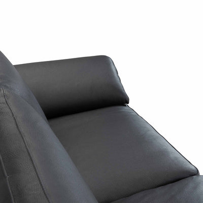 Skyline 2,5-personers sofa fra Hjort Knudsen i sort soleda læder