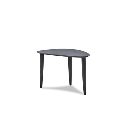Produktbillede af Katrine sofabord fra Thomsen Furniture, der har sortlakeret træben og en overflade i stenlook.