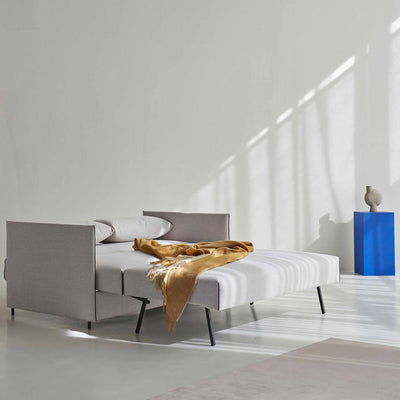 Luoma sovesofa fra Innovation Living i stof 300 Weda Sand