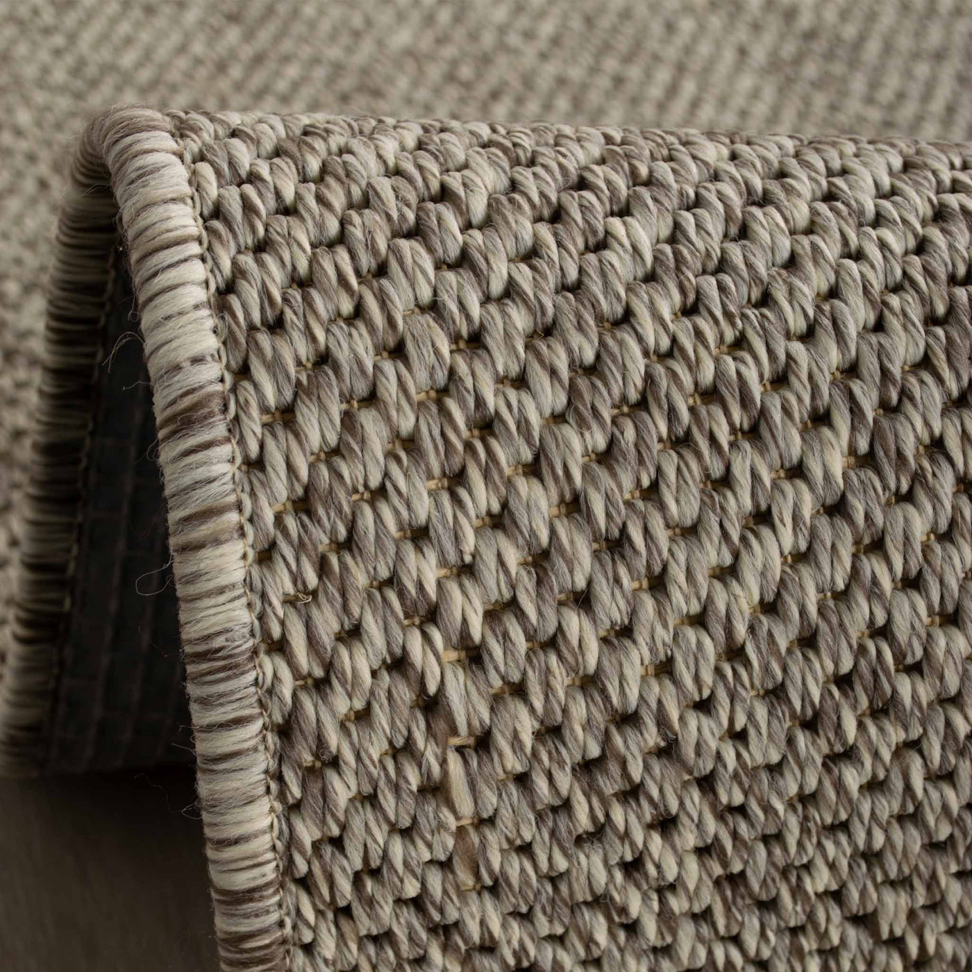 Monaco fladvævet tæppe i grå fra HC Interior Rugs