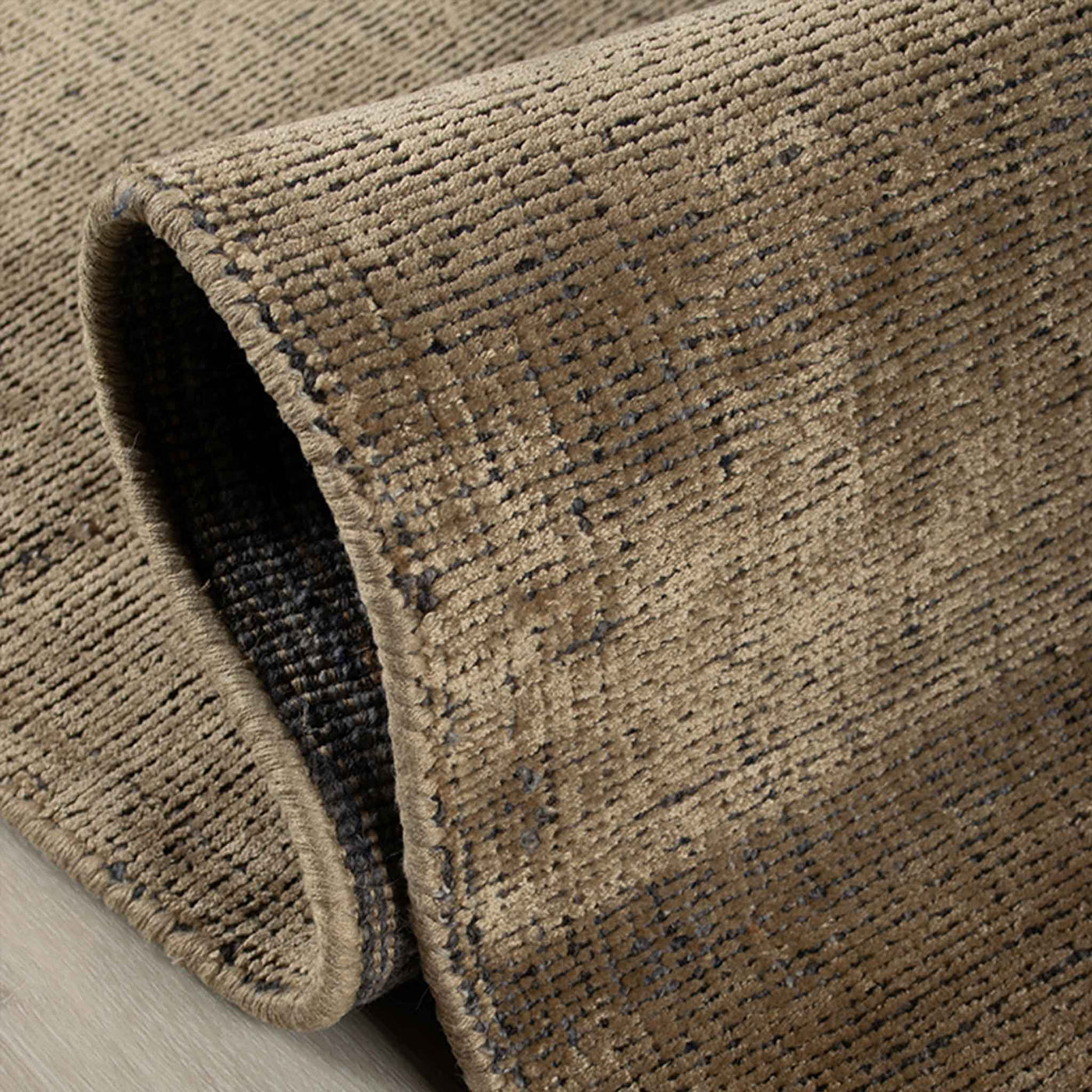 Narvik håndvævet tæppe i farven honey fra HC Interior Rugs