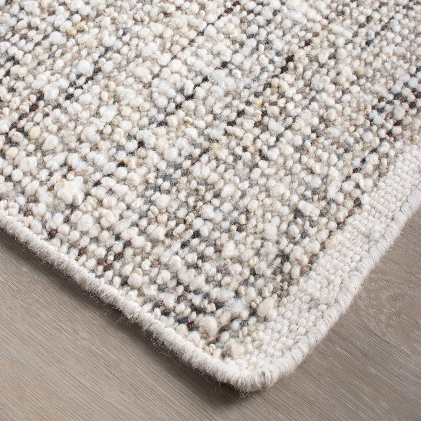 Reykjavik tæppe i farven icy caramel mix fra HC Interior Rugs