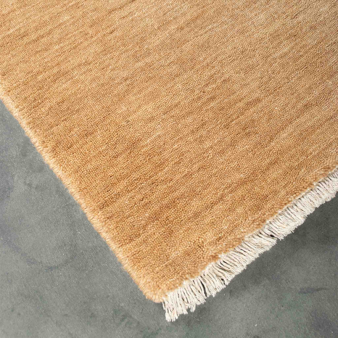 Skagen håndvævet uldtæppe i honey fra HC Tæpper