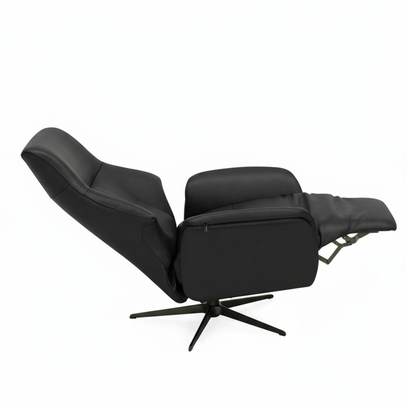 Anna lænestol med manuel recliner fra Skagen Studio i sort Anilux læder