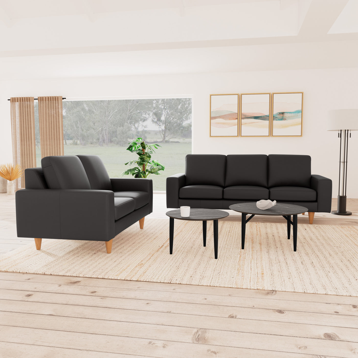 Skyline sofasæt fra Hjort Knudsen i mørkebrunt soleda læder og ben i naturolieret eg. 