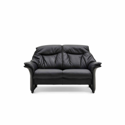 Barsø 2 personers sofa i sort læder fra Hjort Knudsen