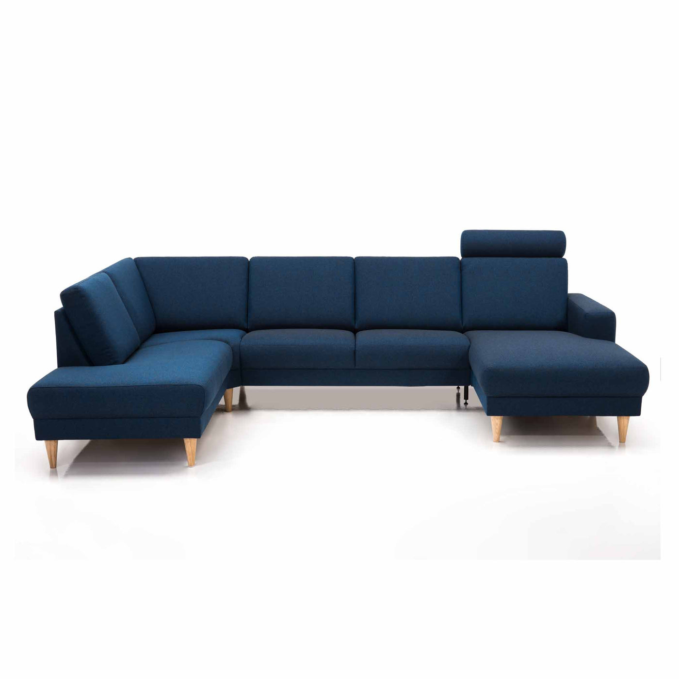 City U-sofa i blåt stof fra Hjort Knudsen