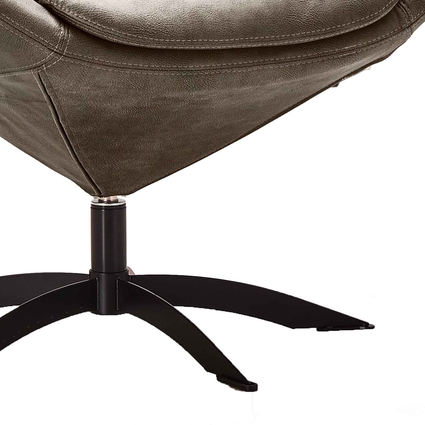 Havanna loungestol i beige nubuck-look stof med ben i sort stål fra Hjort Knudsen