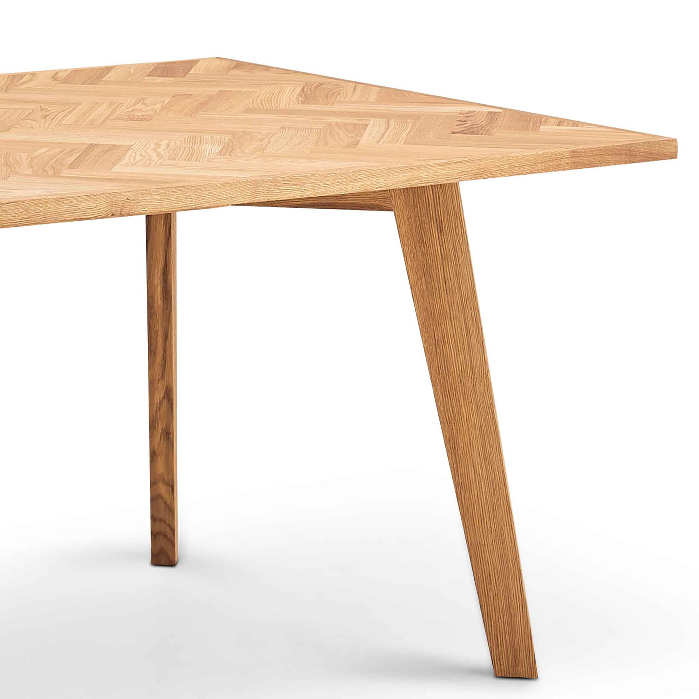 Parquette spisebord med sildebensmønster 100x220cm i naturolieret eg fra Kristensen & Kristensen