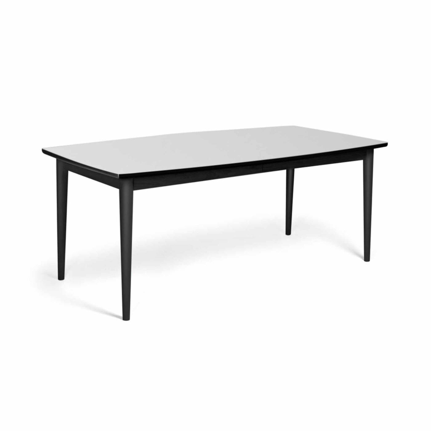 Svane Design bådformet Idyl spisebord med bordplade i hvid nano laminat og ben i sortbejdset bøg
